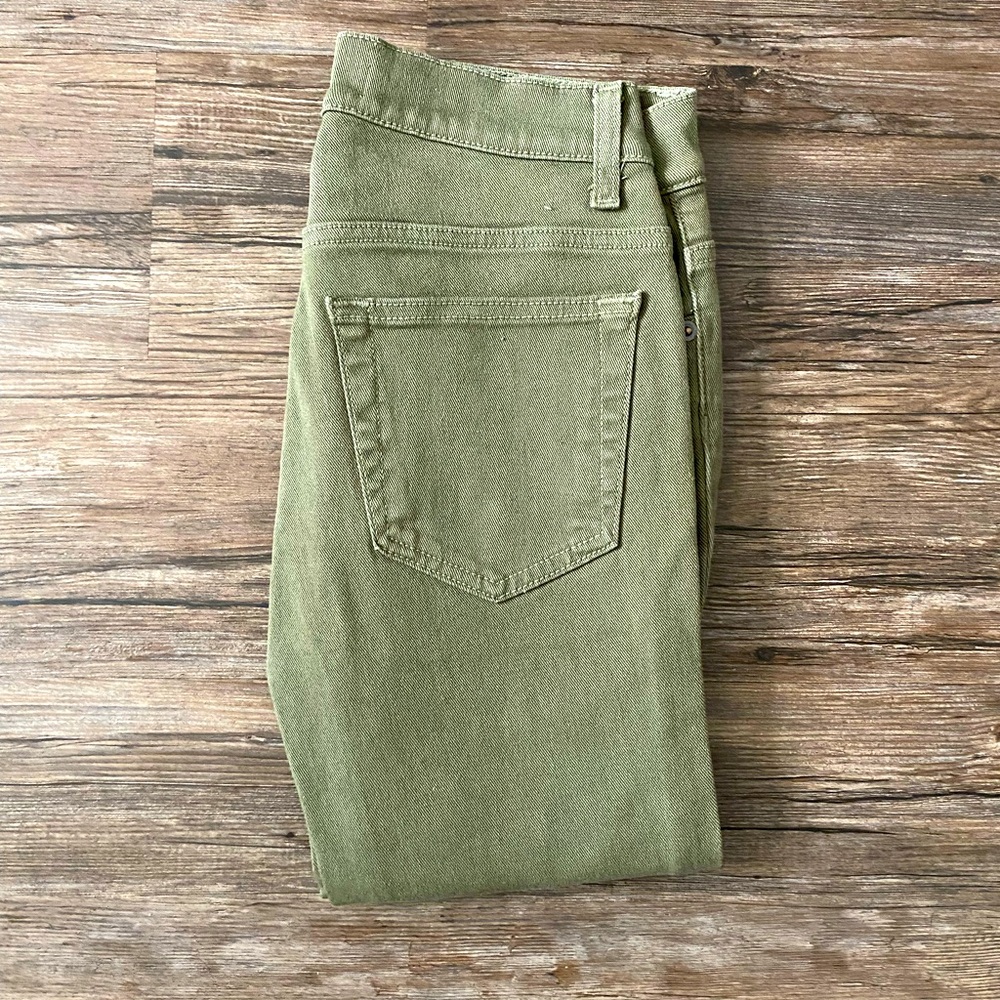 NWOT - American Apparel (The Classic Jean) Size 26  [Olive Green] *UNISEX*